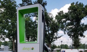 Electrical vehicle charging station